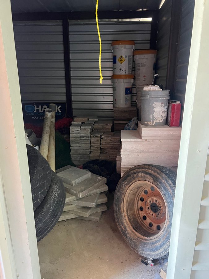 10 x 10 storage unit in Frisco, TX