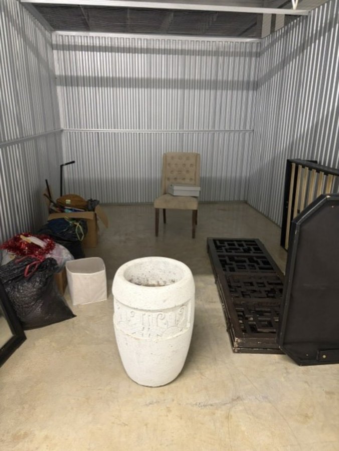10 x 15 storage unit in Memphis, TN