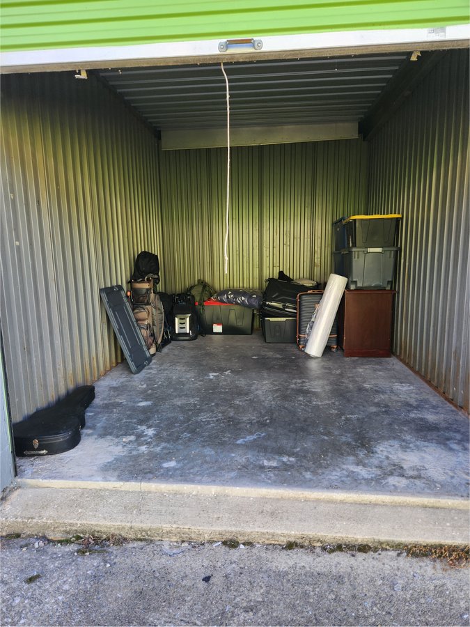 10 x 15 storage unit in Eastlake, OH