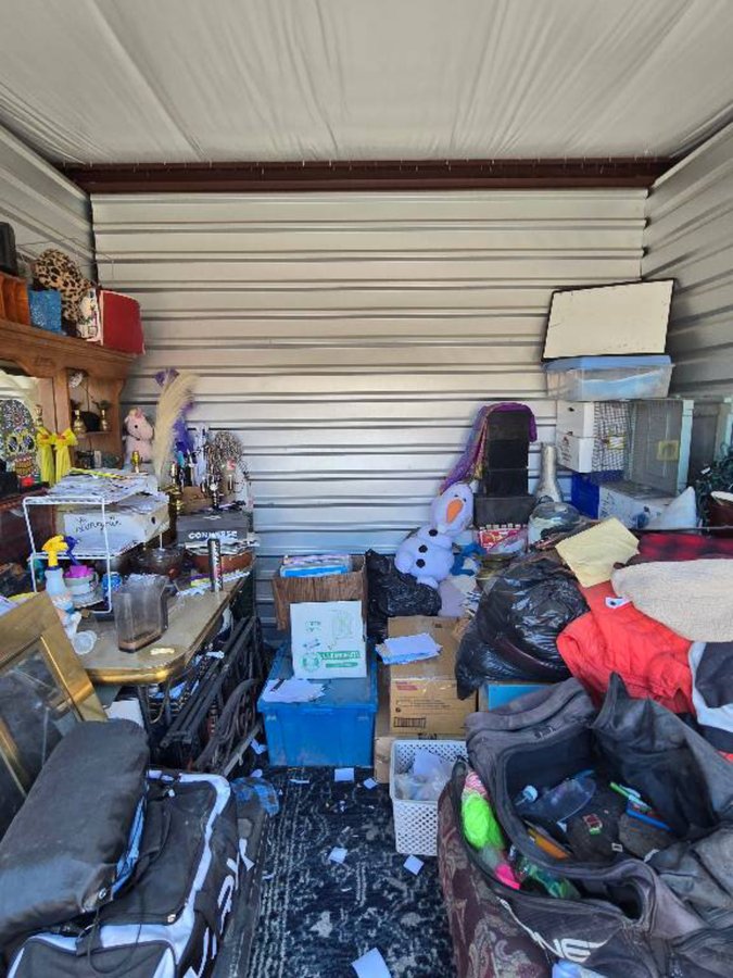 10 x 10 storage unit in Albuquerque, NM