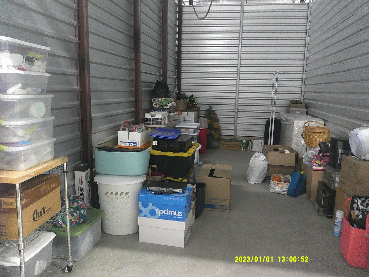 10 x 20 storage unit in Fayetteville, NC