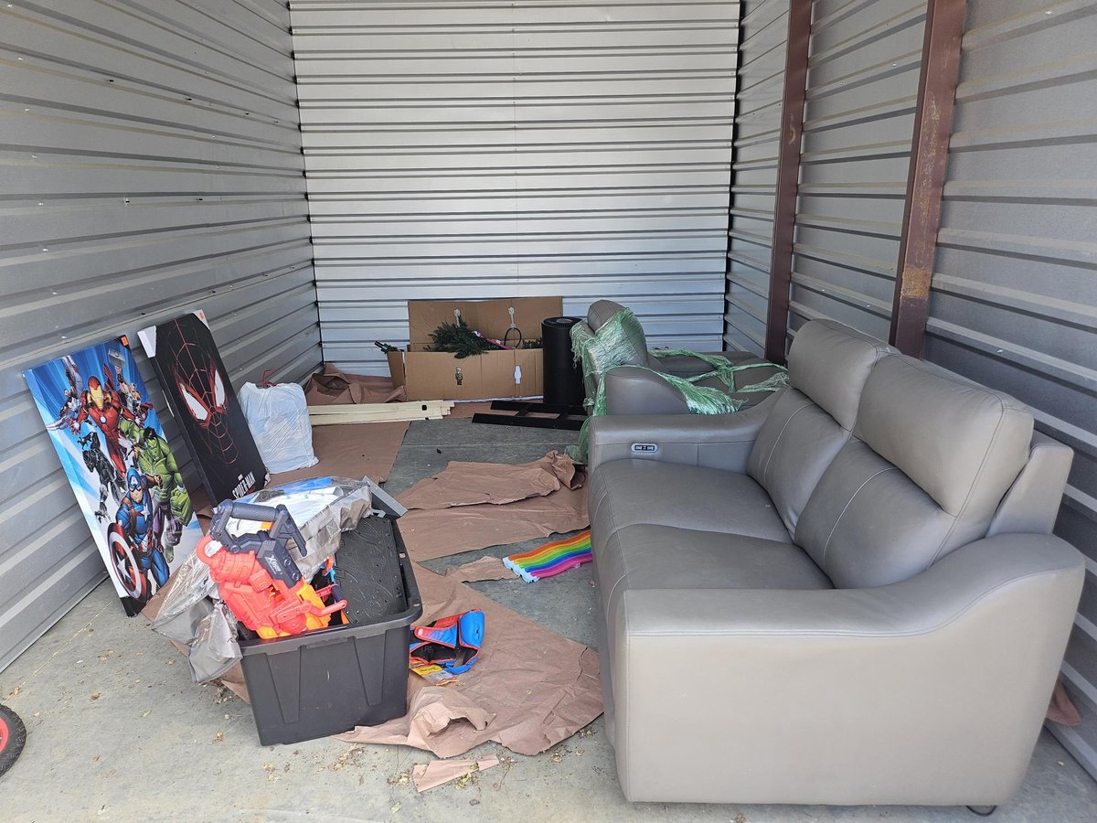 10 x 15 storage unit in Shaker Heights, OH