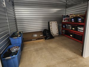 15 x 10 storage unit in Gainesville, GA
