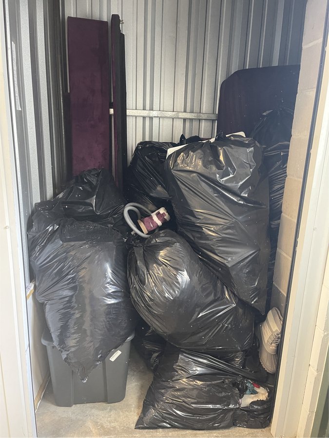 5 x 9 storage unit in Congers, NY