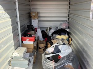 5 x 10 storage unit in Clinton Township, MI