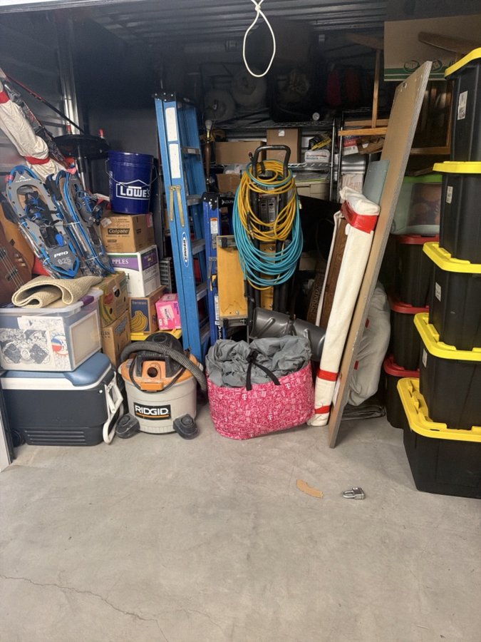 10 x 10 storage unit in Monument, CO