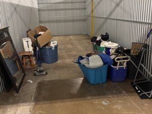 10 x 30 storage unit in Lenoir, NC