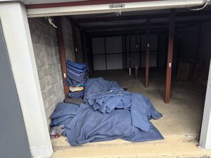 20 x 30 storage unit in Hillside, IL