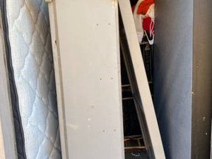 5 x 12 storage unit in 7944, TX