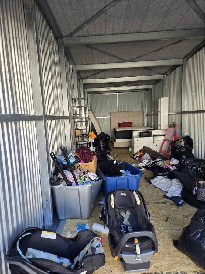 10 x 30 storage unit in Milford, DE