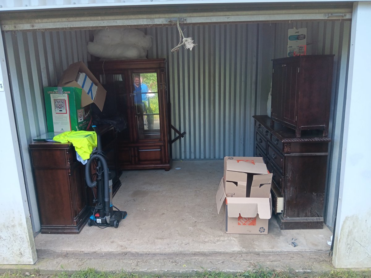 10 x 10 storage unit in New Castle, PA
