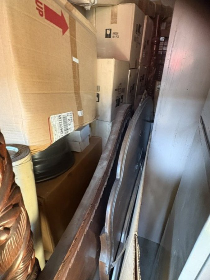 10 x 20 storage unit in Westminster, CA