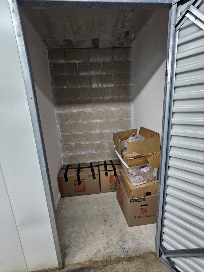 5 x 5 storage unit in Windsor Mill, MD