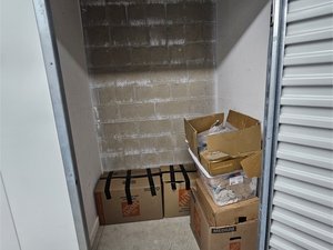 5 x 5 storage unit in Windsor Mill, MD