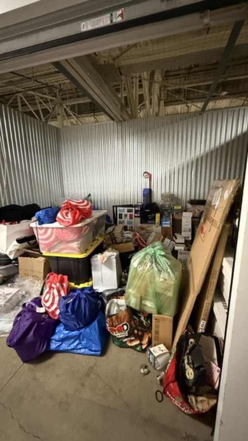 10 x 15 storage unit in Staten Island, NY