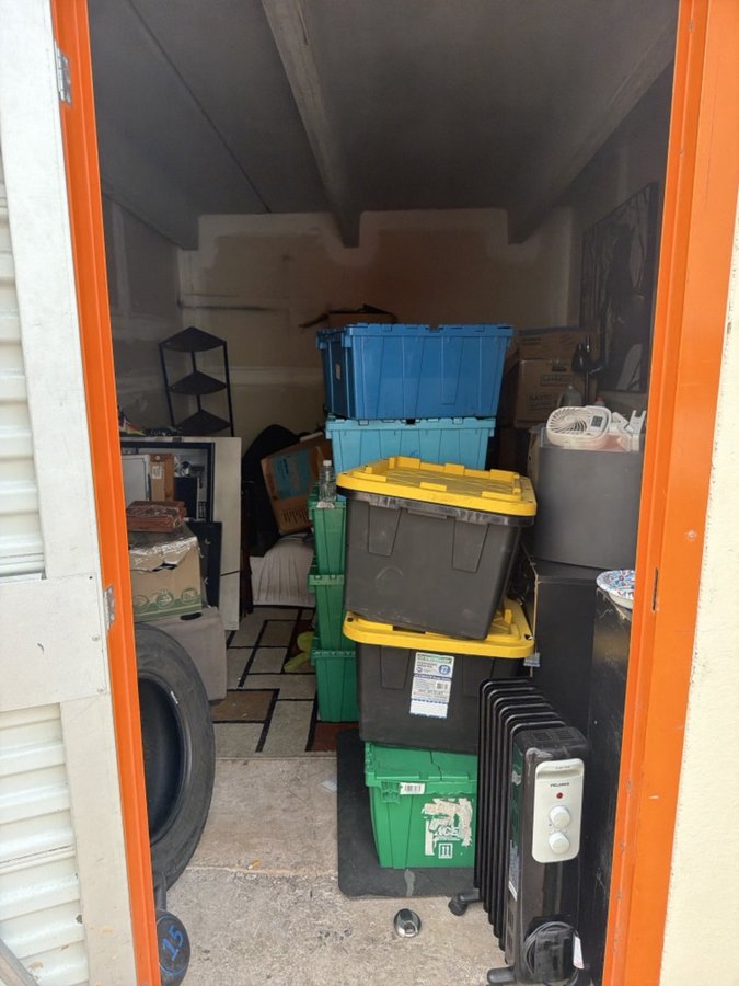 10 x 15 storage unit in Colorado Springs, CO