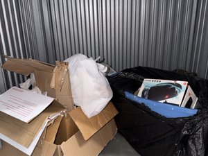 5 x 5 storage unit in Woodbridge, VA