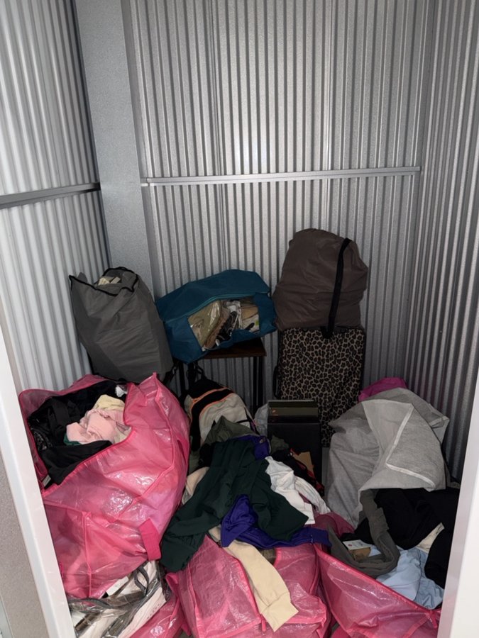 5 x 5 storage unit in Woodbridge, VA