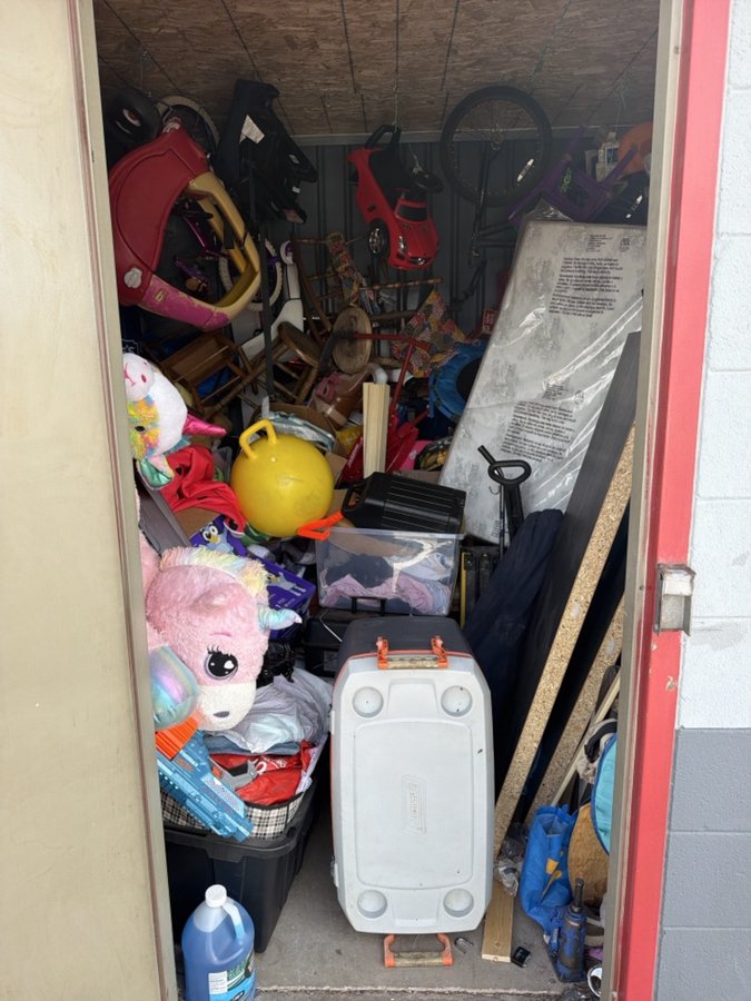 10 x 10 storage unit in Colorado Springs, CO