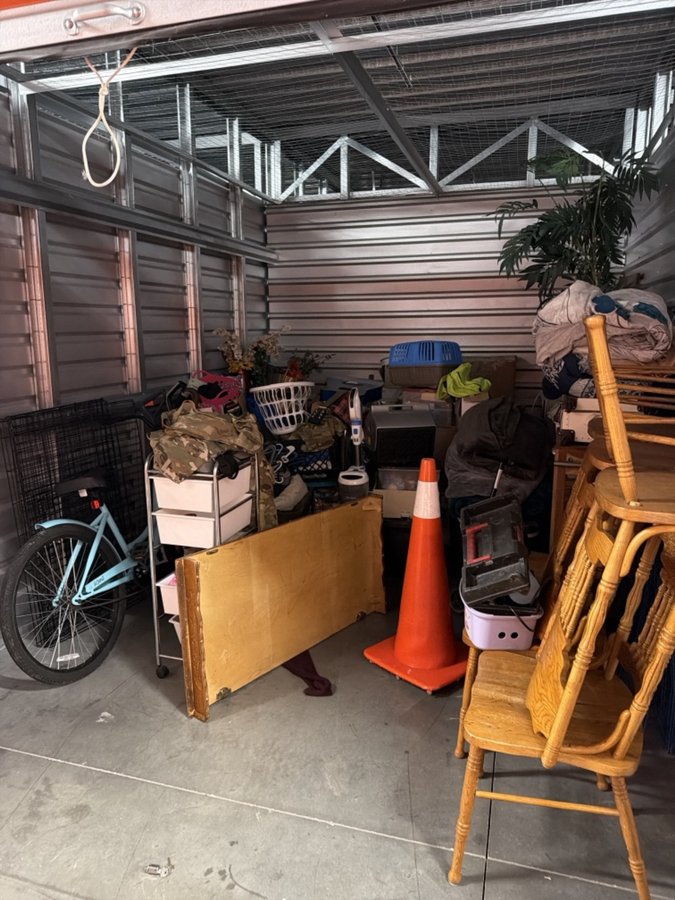 10 x 15 storage unit in Colorado Springs, CO