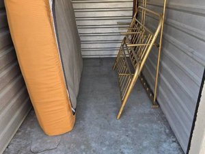 5 x 10 storage unit in Arlington, TX