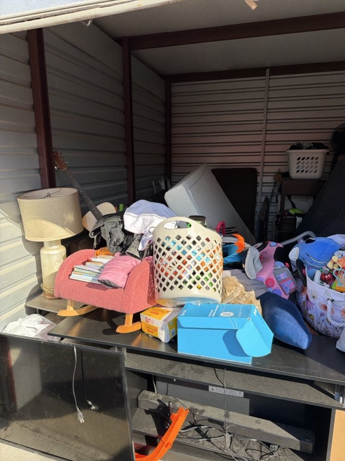 10 x 15 storage unit in Clinton Township, MI