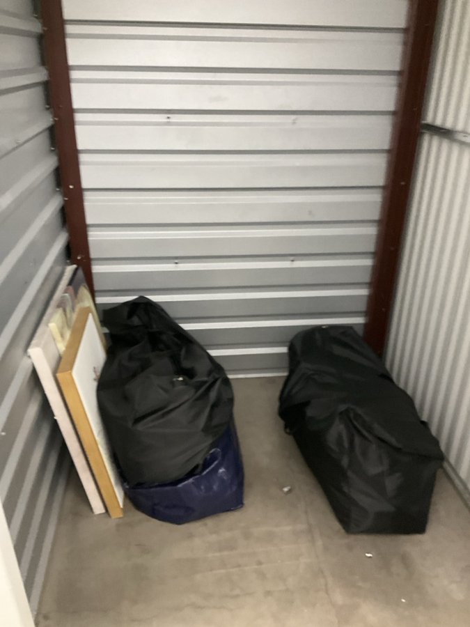 5 x 5 storage unit in Tucson, AZ