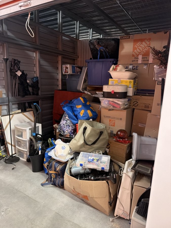 10 x 10 storage unit in Colorado Springs, CO