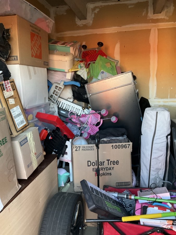 10 x 12 storage unit in Tucson, AZ