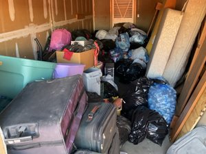 10 x 32 storage unit in Tucson, AZ