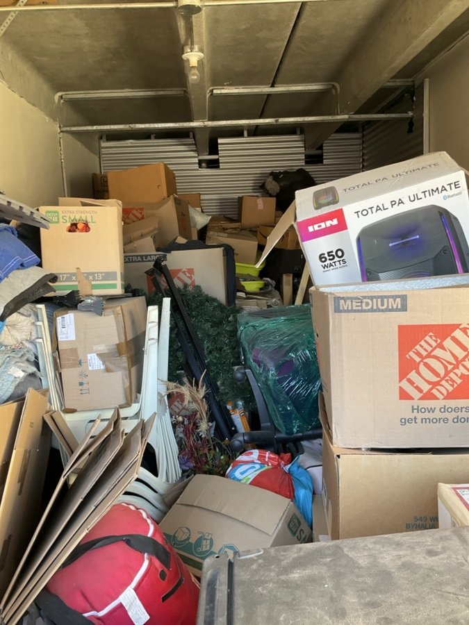 10 x 20 storage unit in Tucson, AZ