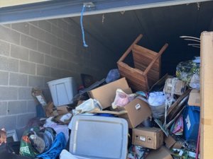 10 x 22 storage unit in Baltimore, MD
