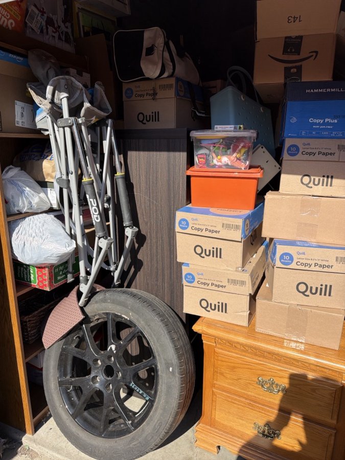 10 x 20 storage unit in Mt Clemens, MI