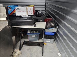 10 x 15 storage unit in Charlotte, NC