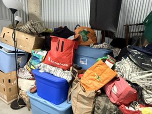 5 x 10 storage unit in Staten Island, NY