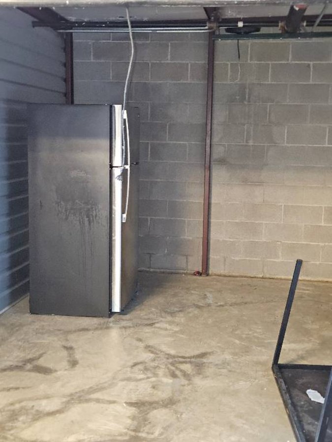 10 x 15 storage unit in Arlington, TX