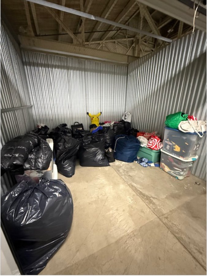 10 x 10 storage unit in Staten Island, NY
