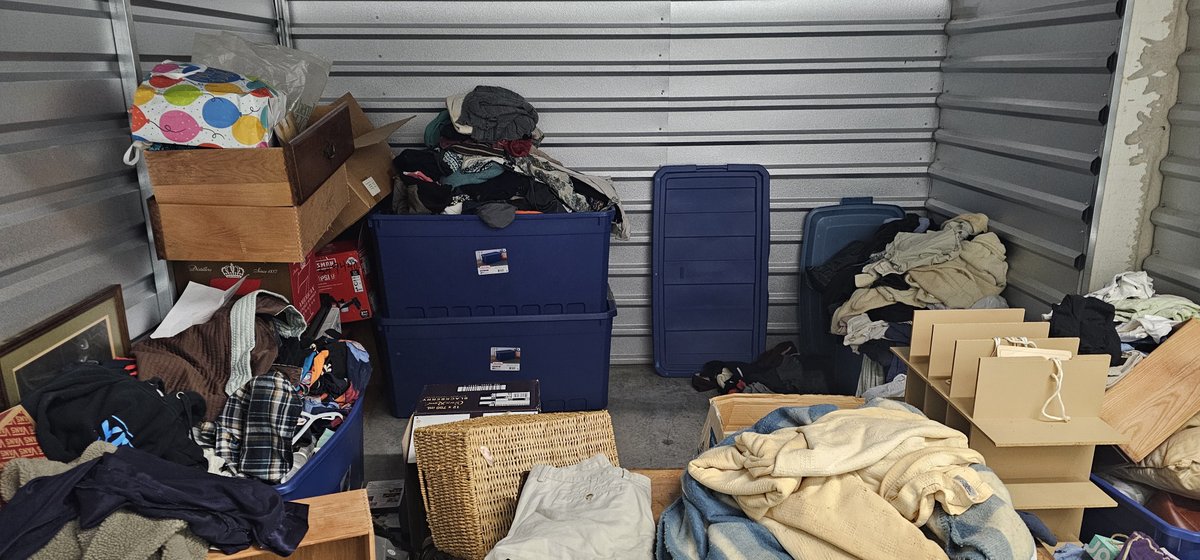 10 x 10 storage unit in Cleveland, TN