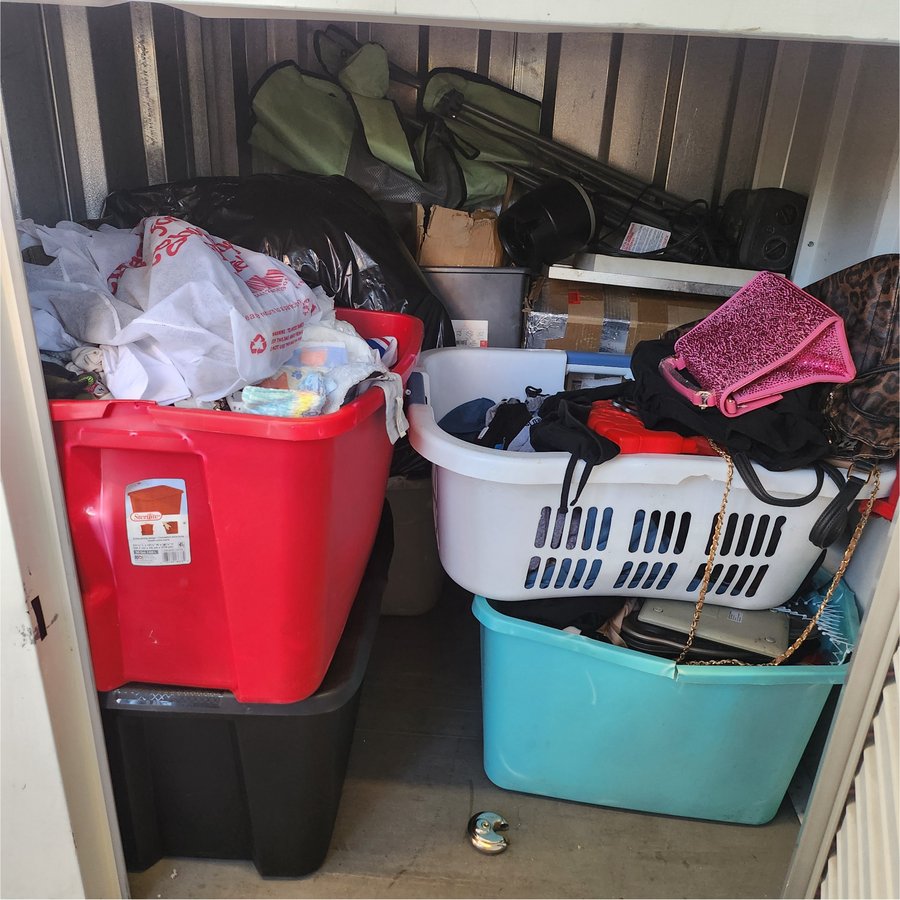 4 x 4 storage unit in Worcester, MA
