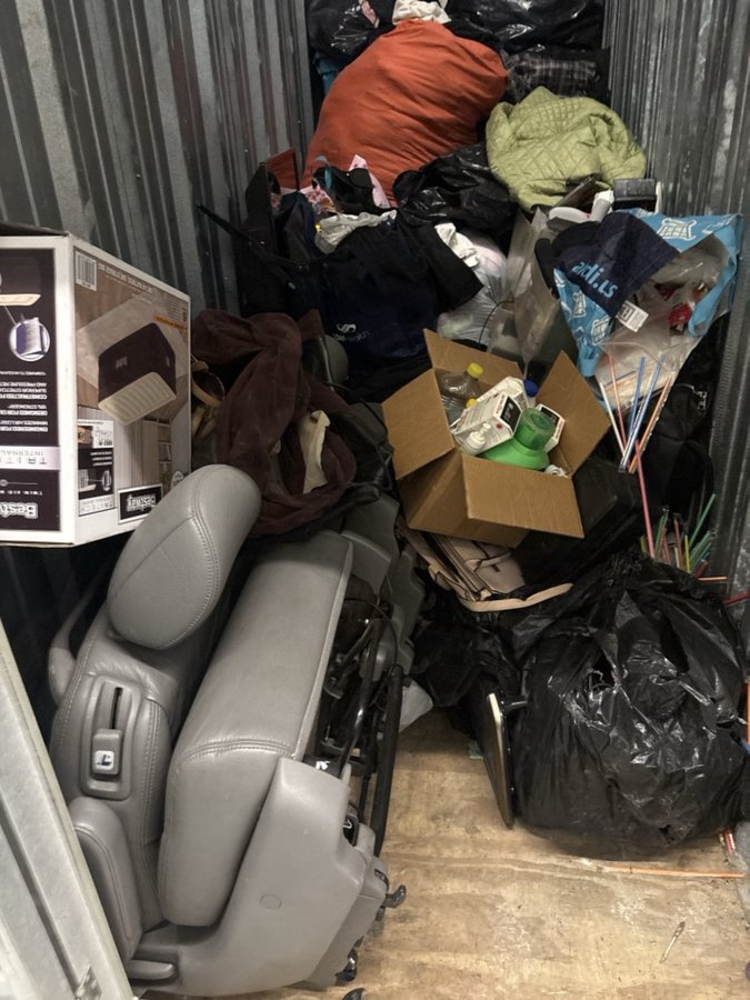 4 x 12 storage unit in Chicago, IL