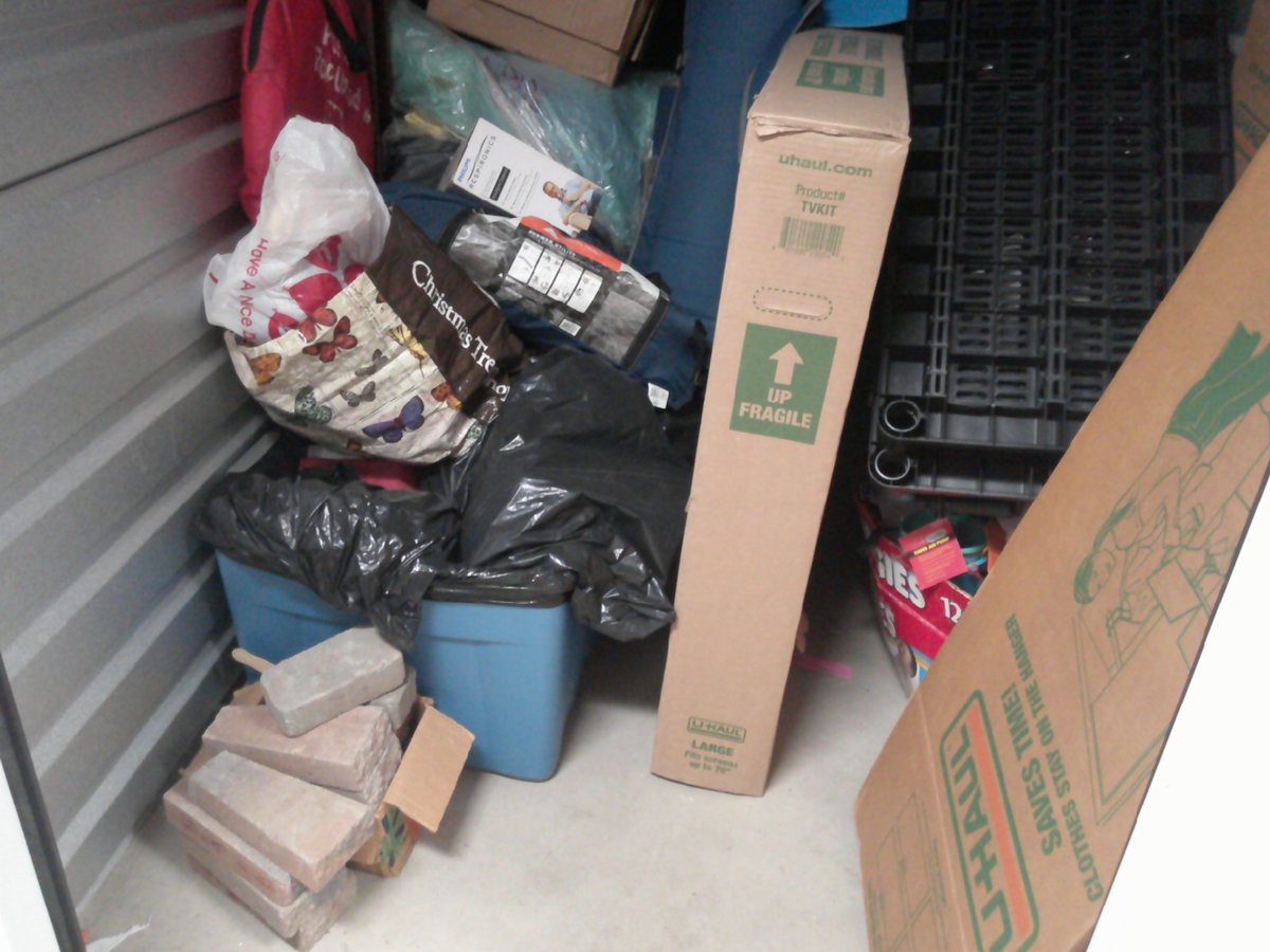 5 x 10 storage unit in Rahway, NJ