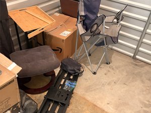 10 x 10 storage unit in Merriam, KS