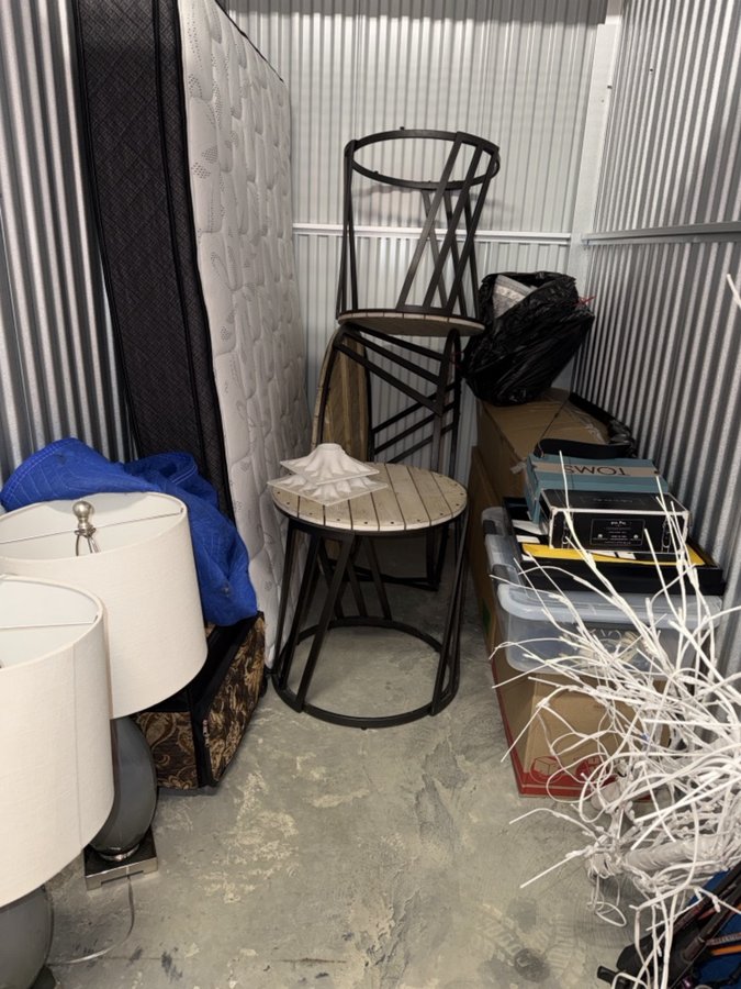 5 x 10 storage unit in Woodbridge, VA