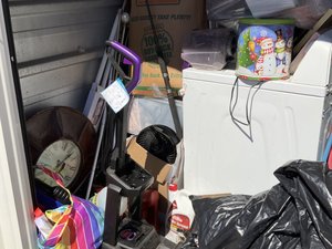 10 x 20 storage unit in Mobile, AL
