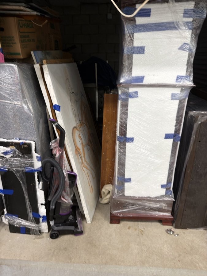 10 x 15 storage unit in Mt Clemens, MI