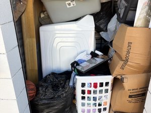 5 x 5 storage unit in Mt Clemens, MI