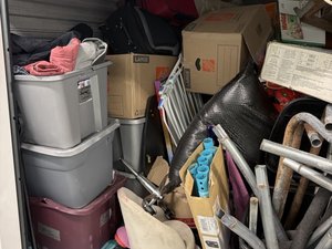 10 x 15 storage unit in Mt Clemens, MI