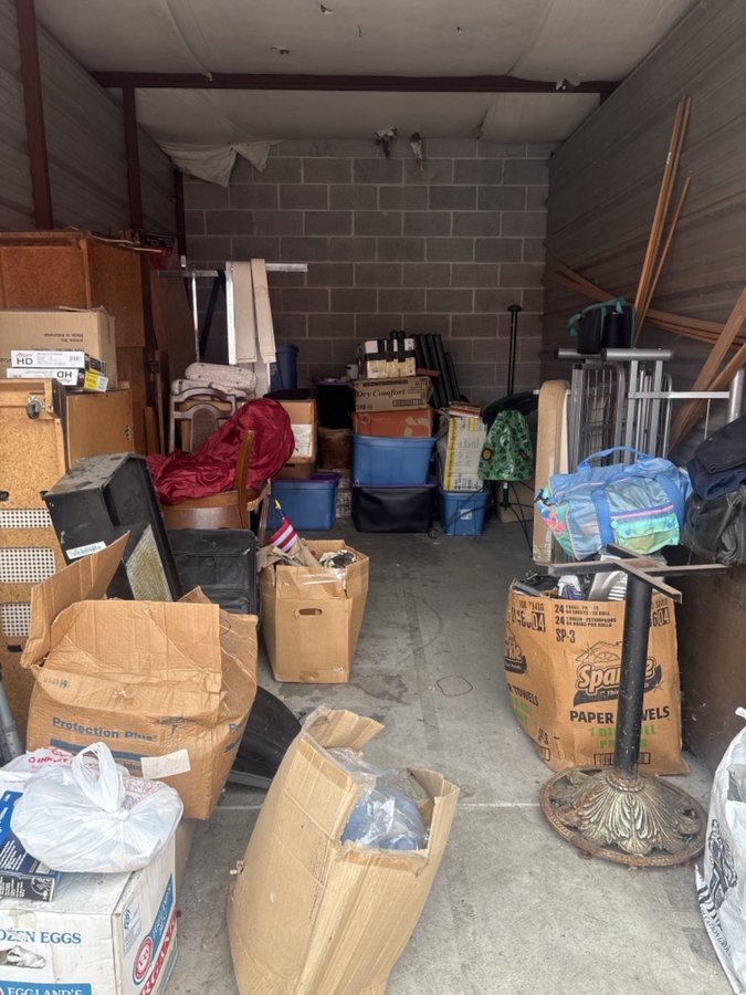 10 x 20 storage unit in Chicago, IL