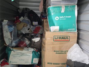 5 x 10 storage unit in Marietta, GA