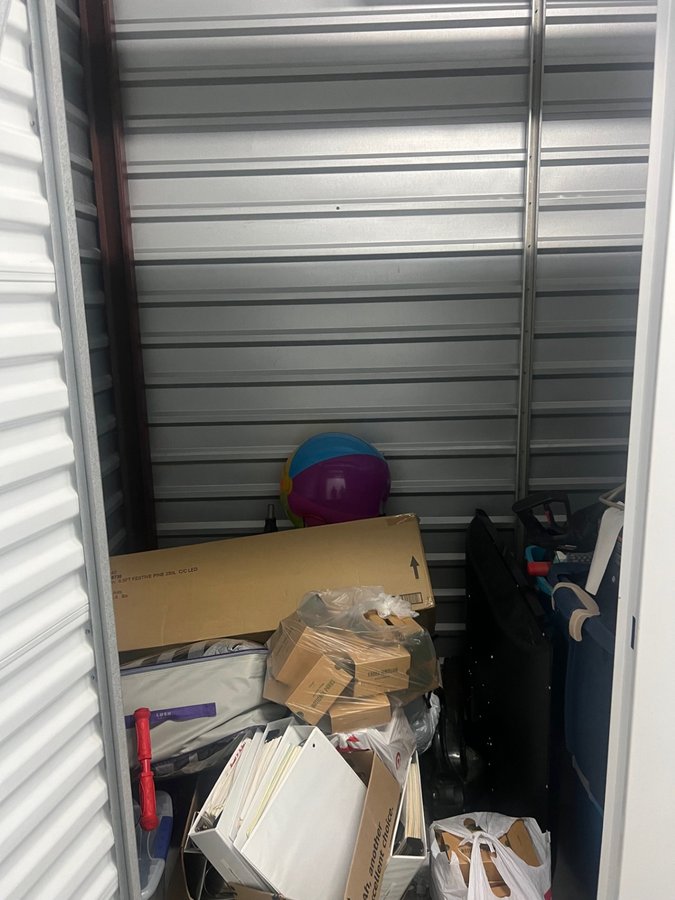 5 x 10 storage unit in Frisco, TX